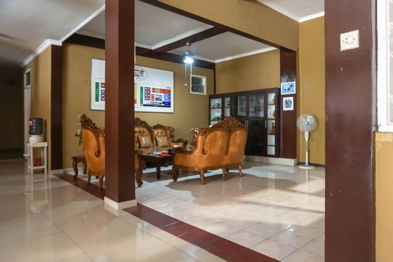 Hotel Omah Kalimosodo Mitra Reddoorz Near Stasiun Malang Kota Baru Extérieur photo