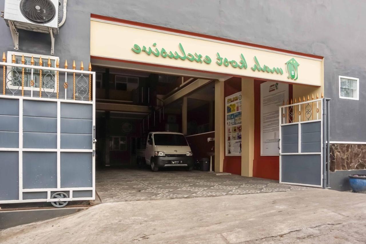Hotel Omah Kalimosodo Mitra Reddoorz Near Stasiun Malang Kota Baru Extérieur photo
