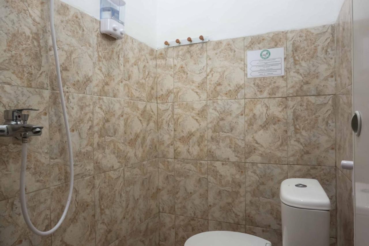 Hotel Omah Kalimosodo Mitra Reddoorz Near Stasiun Malang Kota Baru Extérieur photo