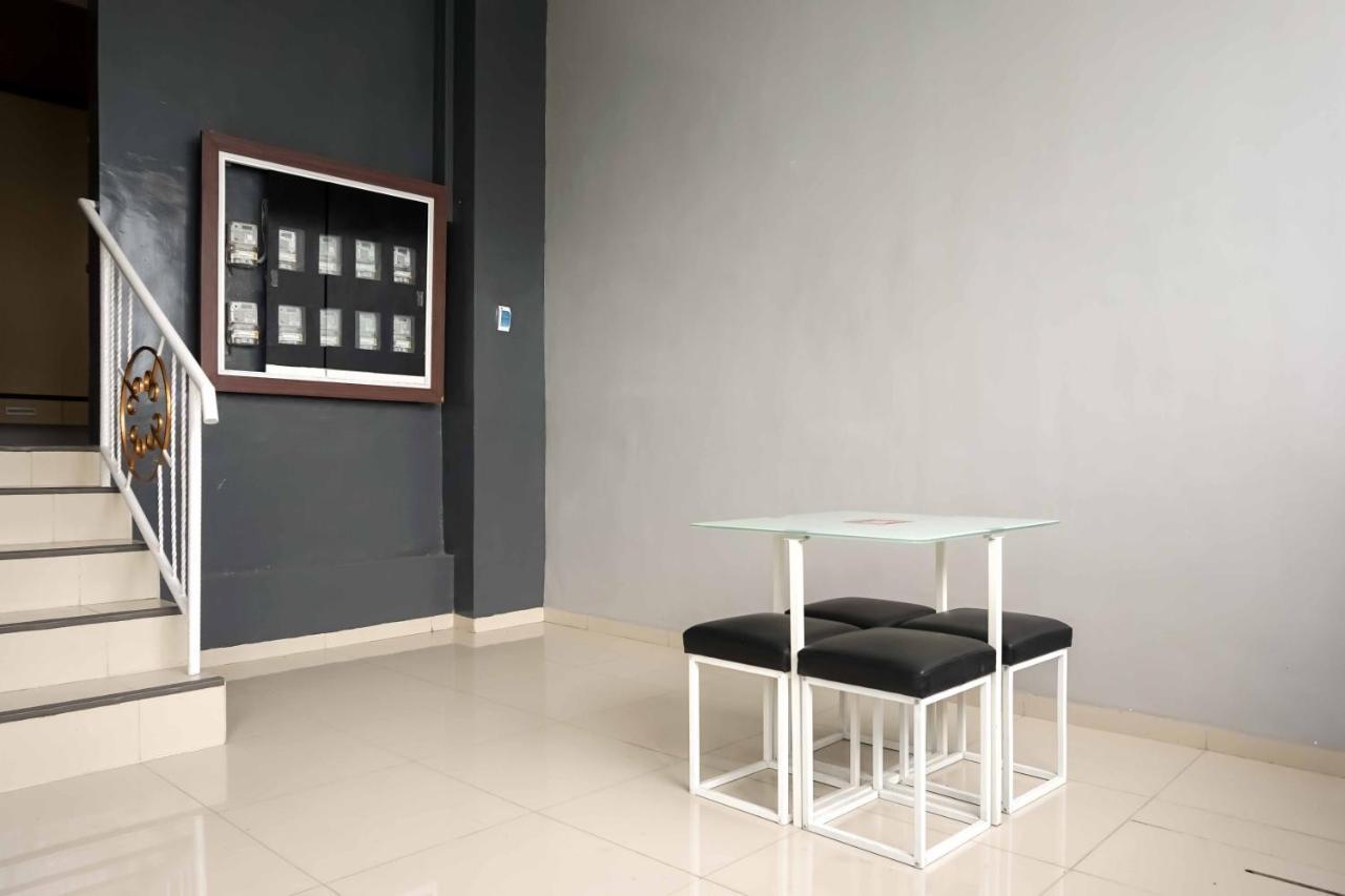Hotel Omah Kalimosodo Mitra Reddoorz Near Stasiun Malang Kota Baru Extérieur photo
