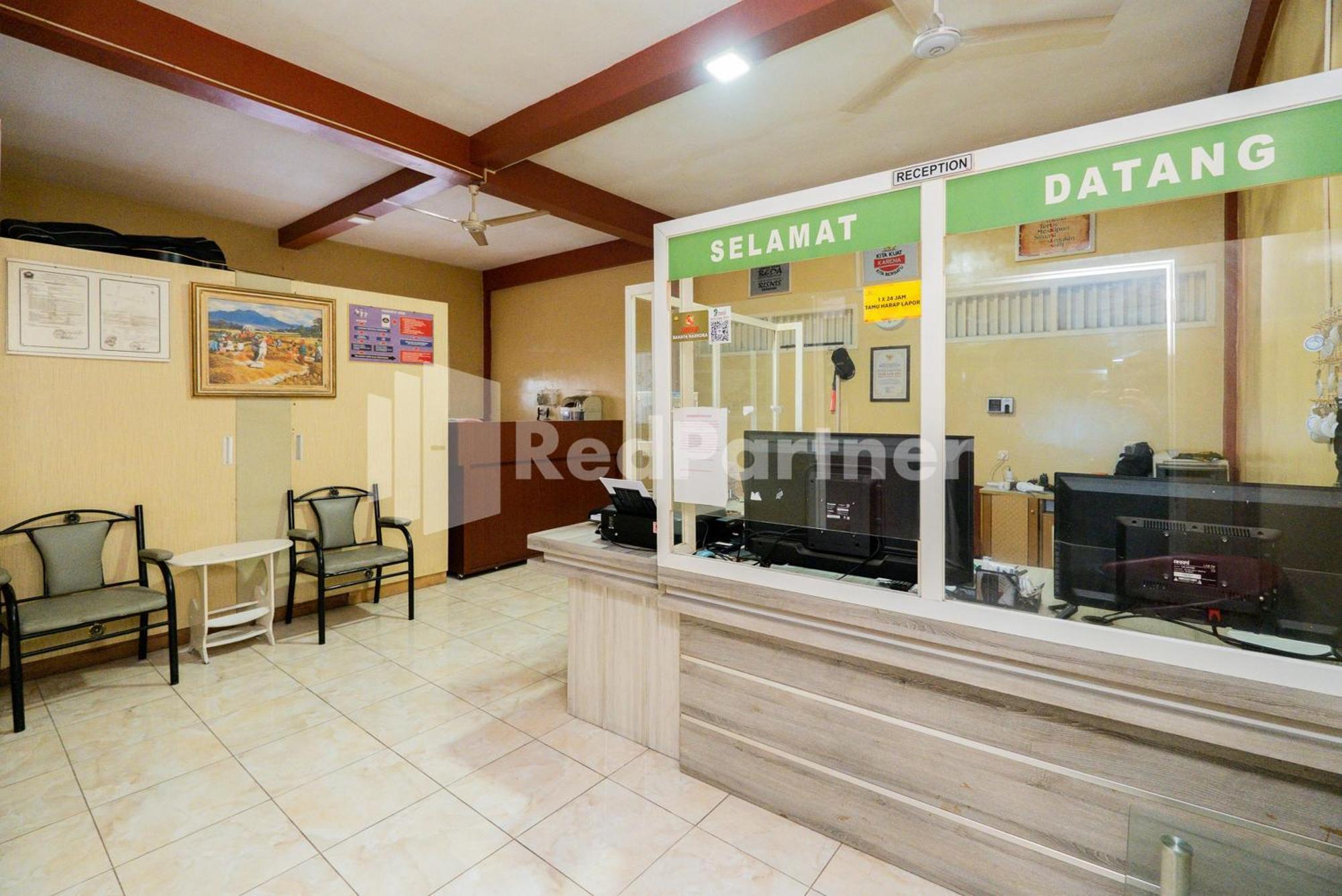 Hotel Omah Kalimosodo Mitra Reddoorz Near Stasiun Malang Kota Baru Extérieur photo