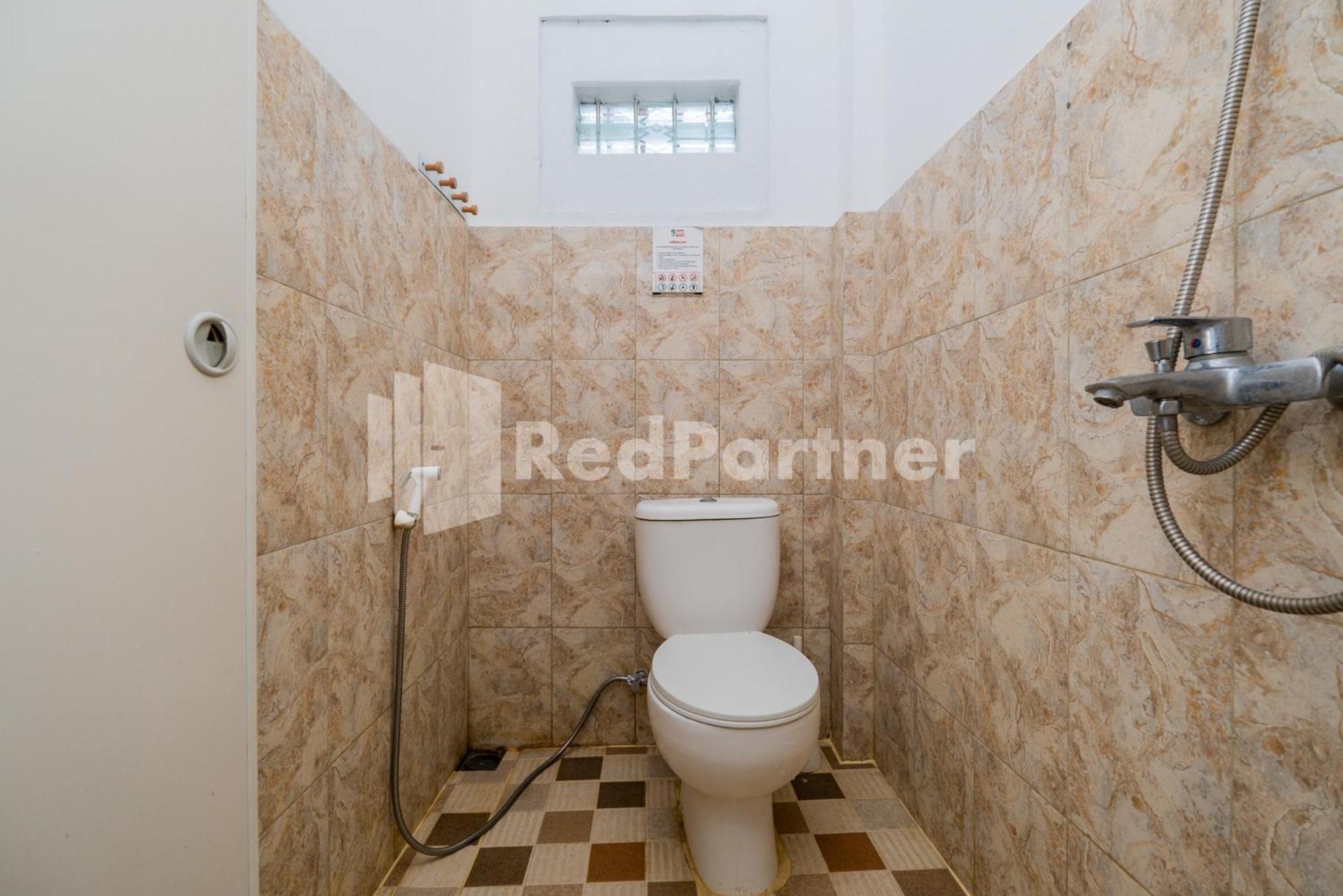 Hotel Omah Kalimosodo Mitra Reddoorz Near Stasiun Malang Kota Baru Extérieur photo